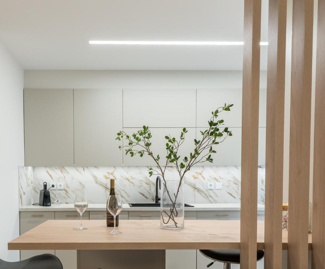 Luxurious&Spacious apartment, 5star Location Free Netflix! Heraclión Exterior foto
